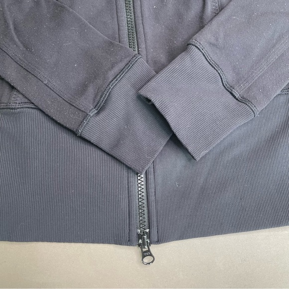 Lululemon Nice Asana Jacket Double Zipper Full Zip Size 2 Black Lion Full Length - Picture 5 of 12